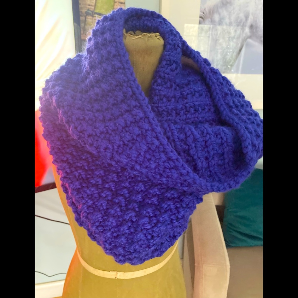 COPY - Infinity scarf.